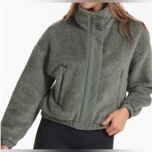 Vuori Women’s Cozy Sherpa Jacket